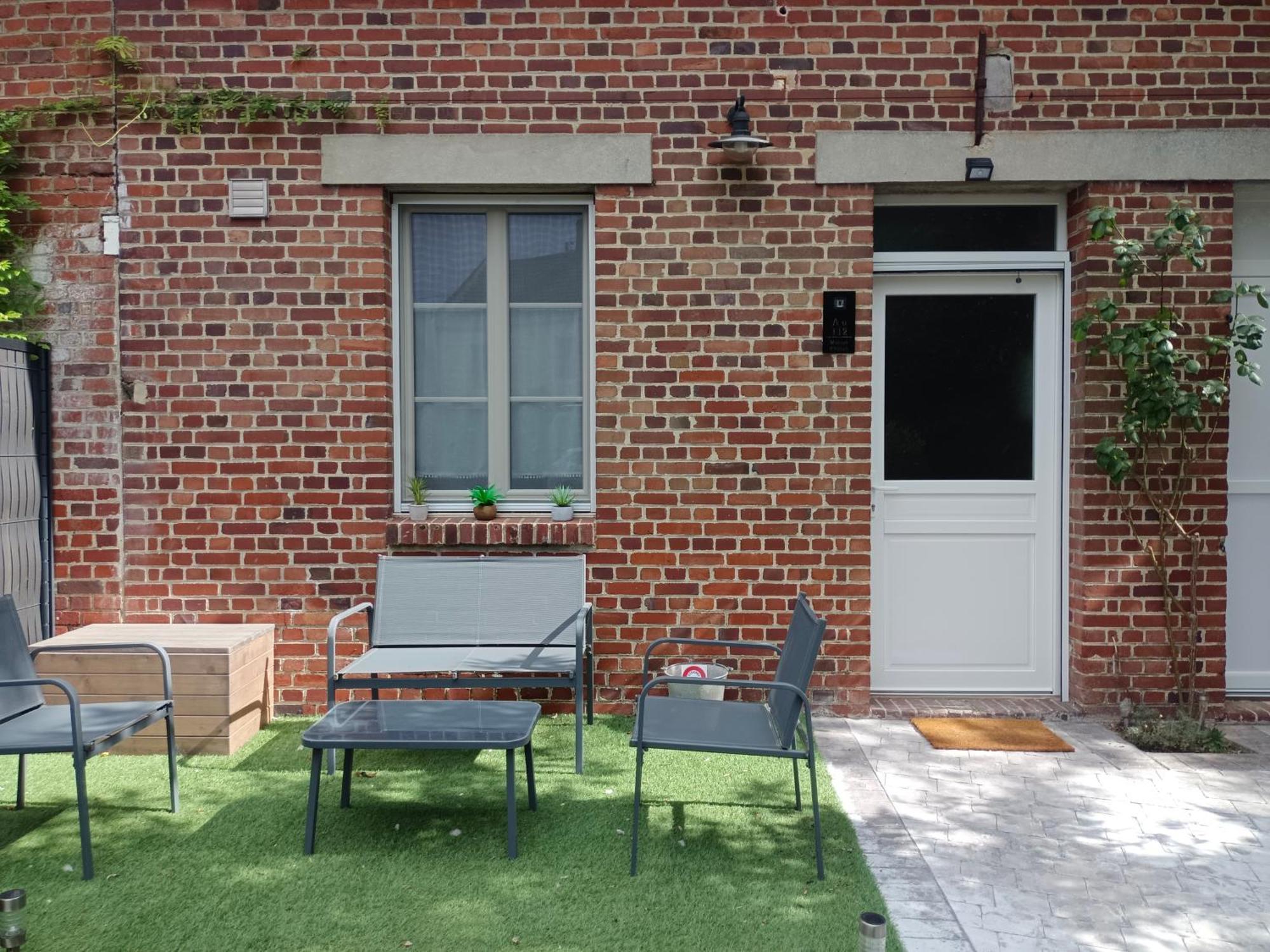 Estrees-Saint-Denis Au 112 Maison D'Hotes المظهر الخارجي الصورة
